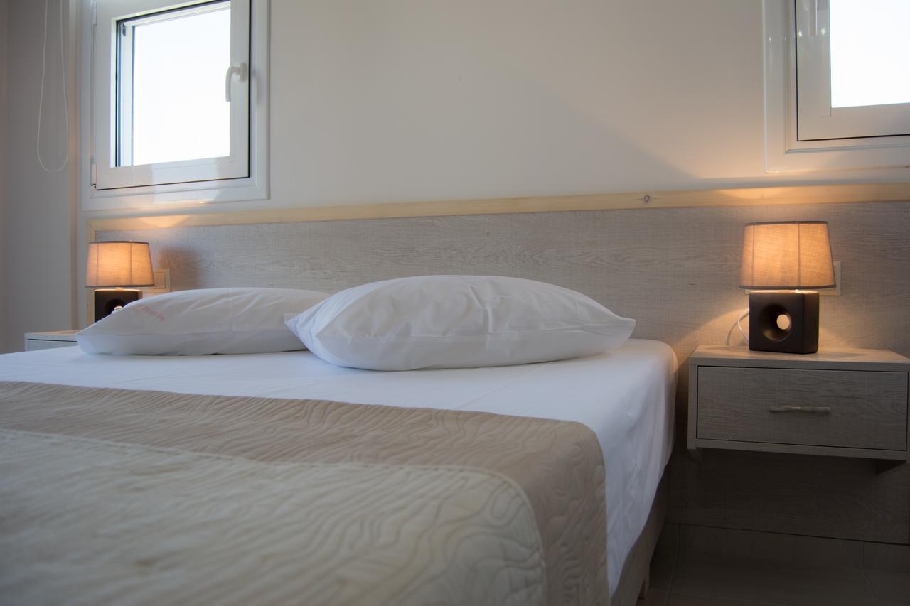 Sirena Superior Aparthotel Agia Pelagia Eksteriør bilde